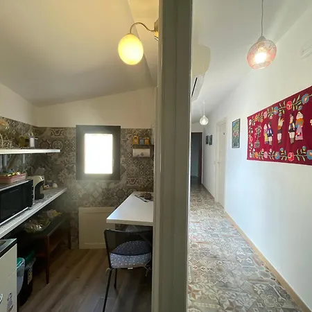 Affittacamere Agora 테르테니아