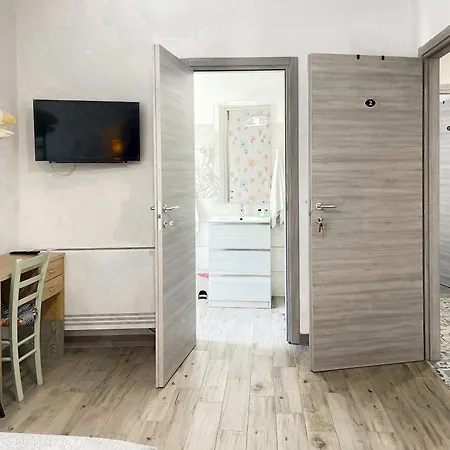 Affittacamere Agora 테르테니아